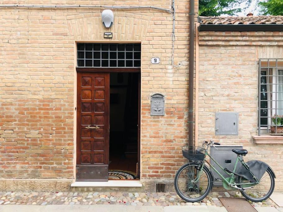 La Casa Di Marina Hotell Ferrara Eksteriør bilde