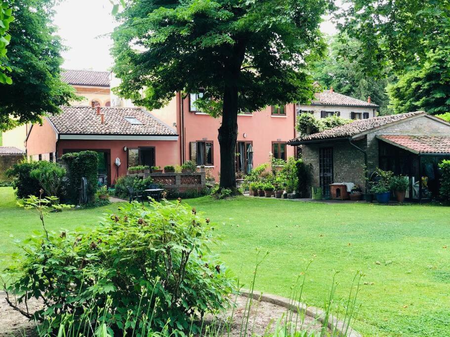 La Casa Di Marina Hotell Ferrara Eksteriør bilde