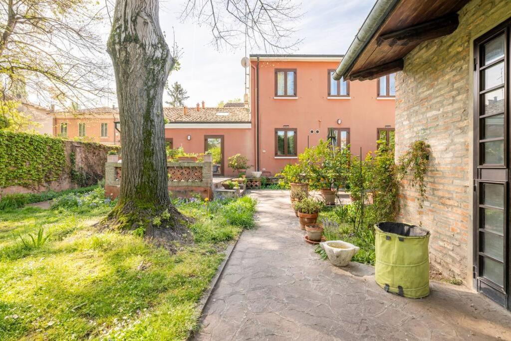 La Casa Di Marina Hotell Ferrara Eksteriør bilde